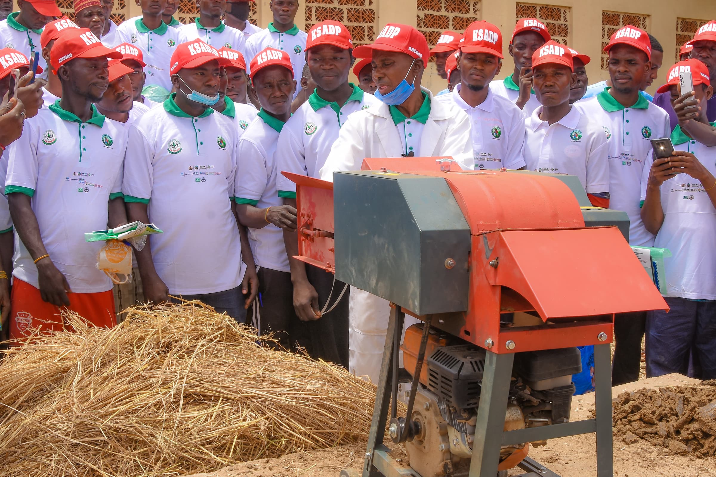 Rice Straw Usage: 1,000 Youth In Kano Benefit From Islamic Development Bank/LLF Sponsored Training