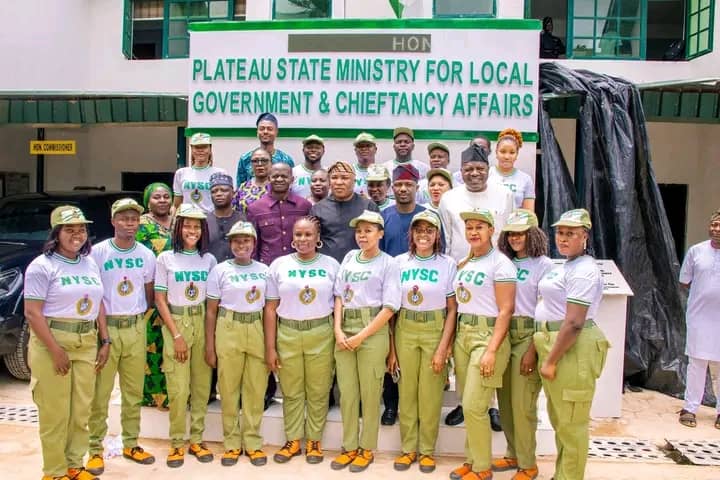 Corps Member Donates Photostand To Plateau  To Ministry Corps Member Donates Photostand To Plateau  To Ministry