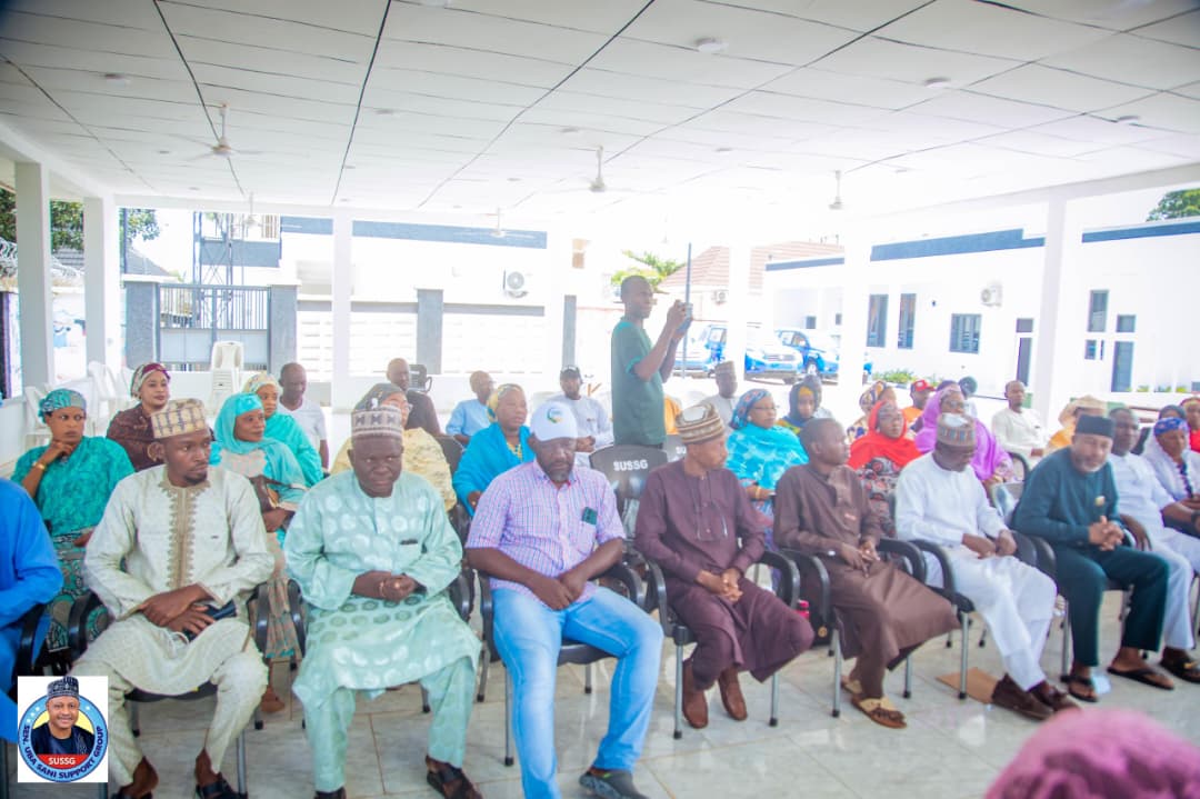 Sadiq Mamman Lagos Empowers Selected  APC Youths, Women With ₦1m Each